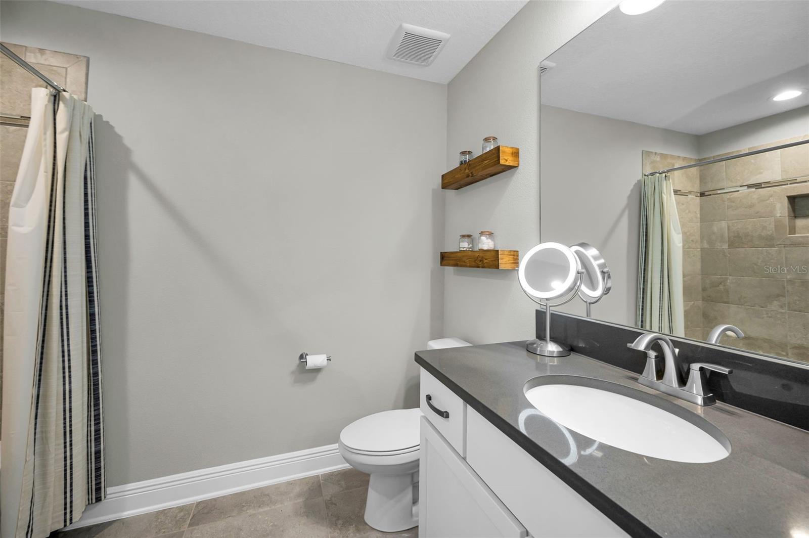 13125 Batten Ln Property Photo 28