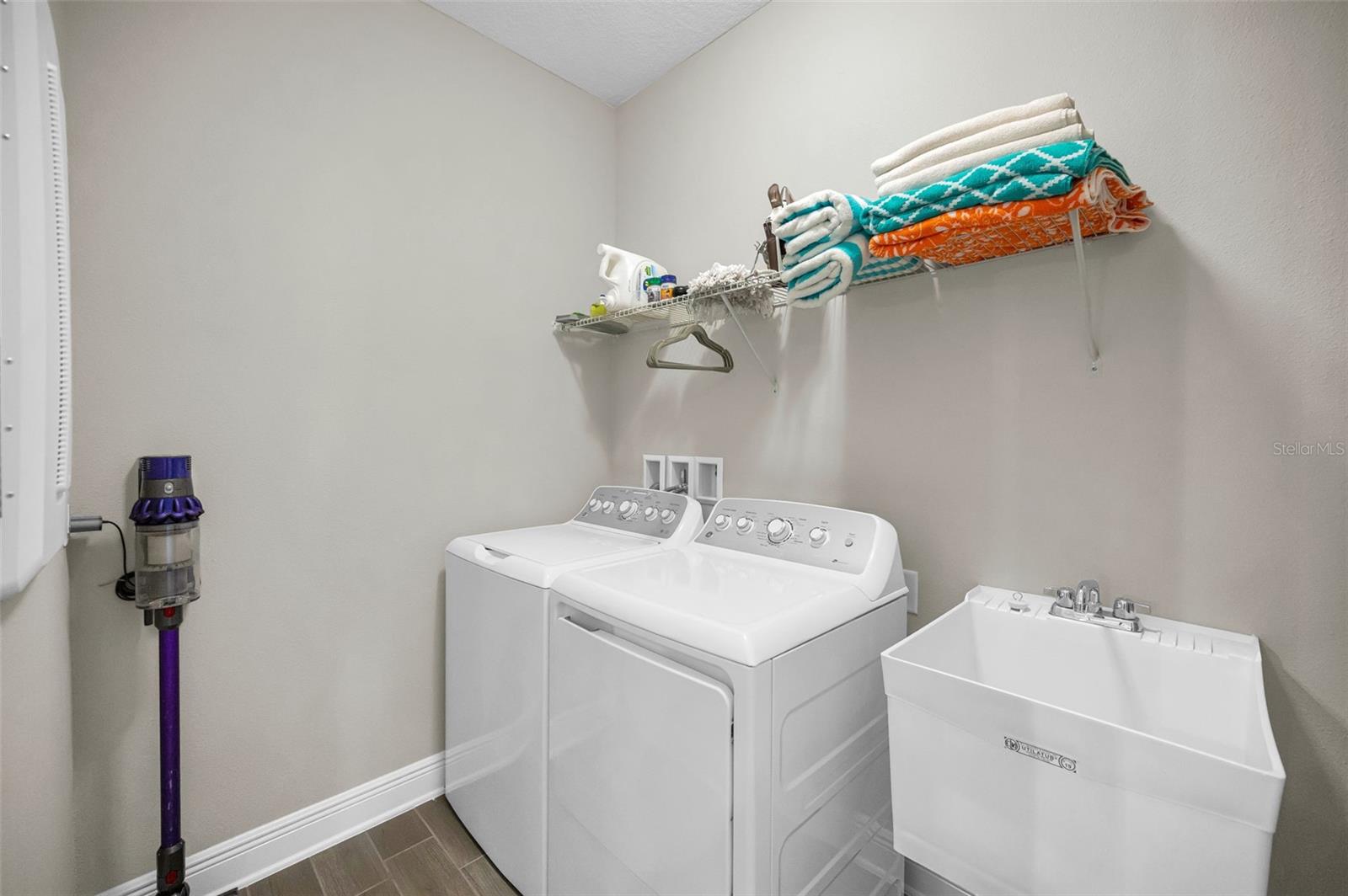 13125 Batten Ln Property Photo 32