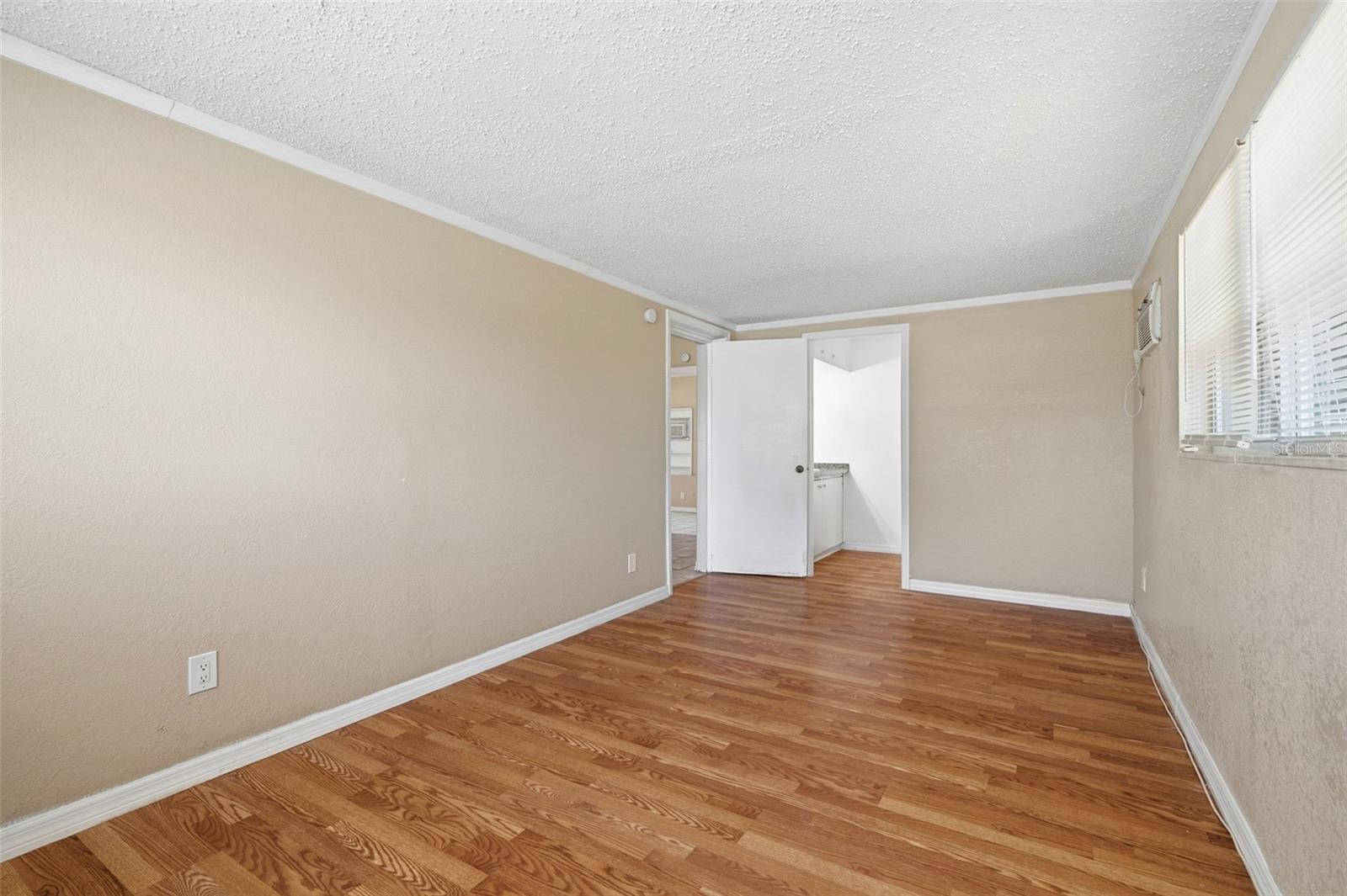 8871 93rd St Property Photo 11