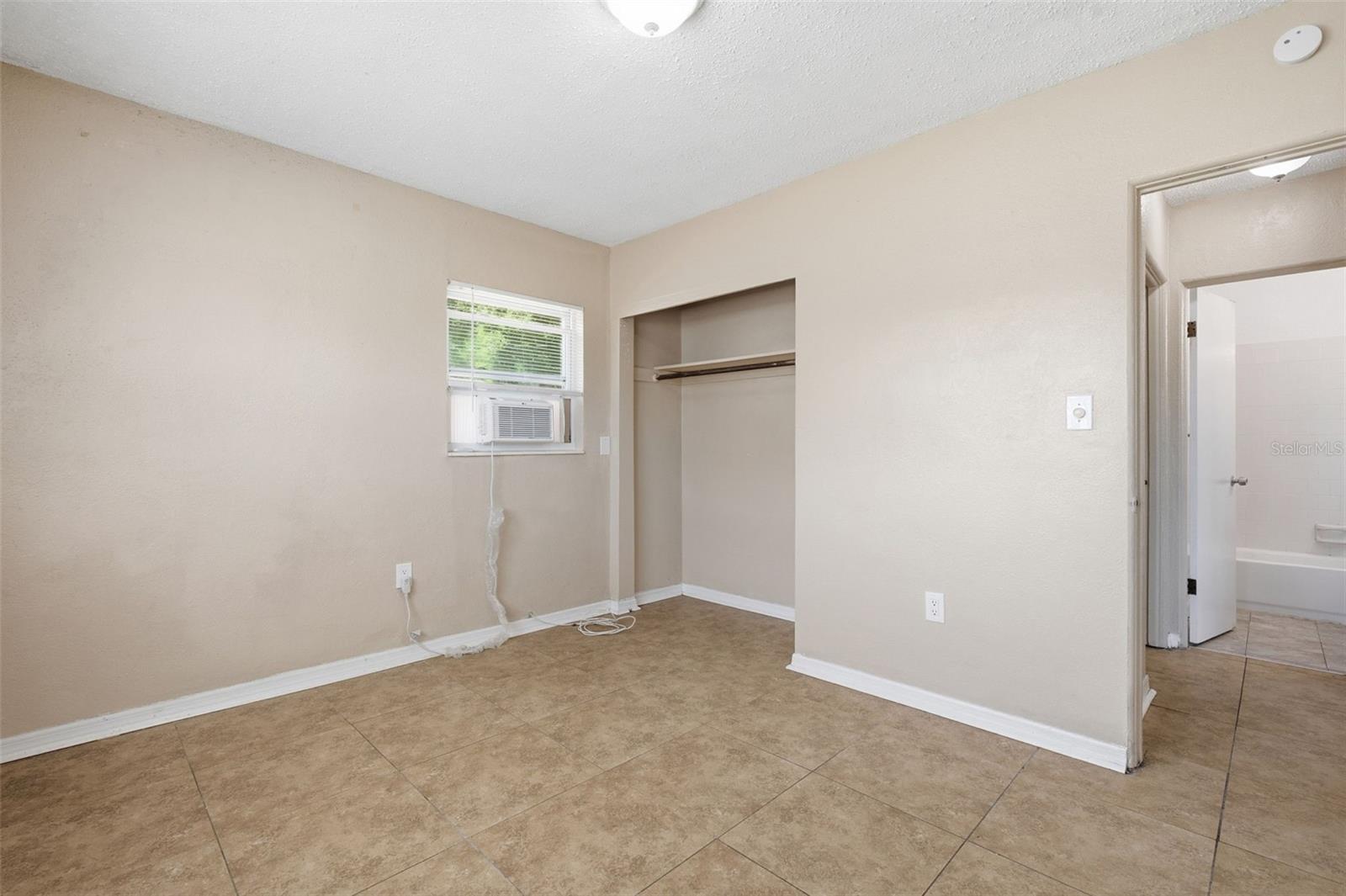 8871 93rd St Property Photo 13