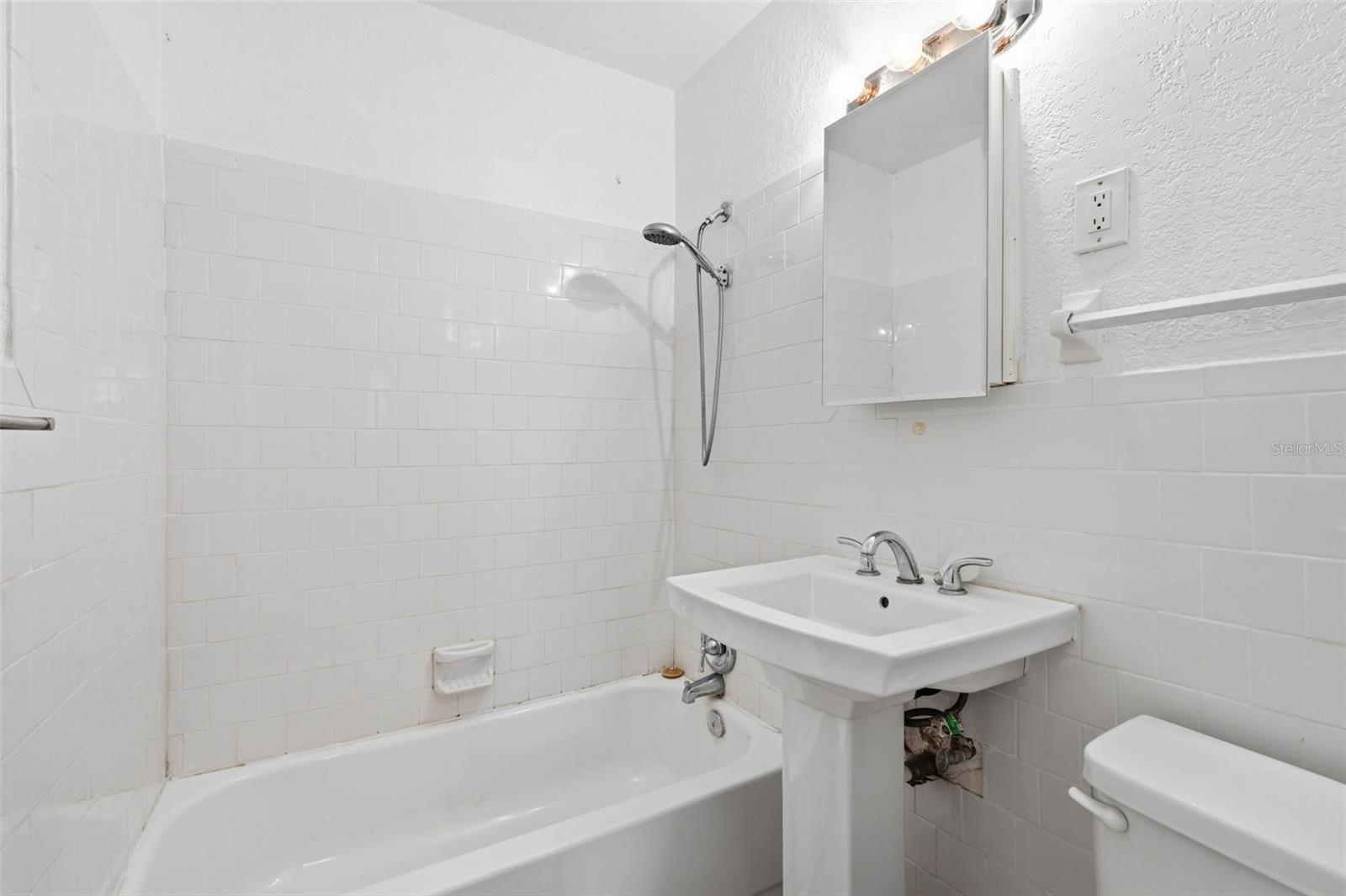 8871 93rd St Property Photo 14