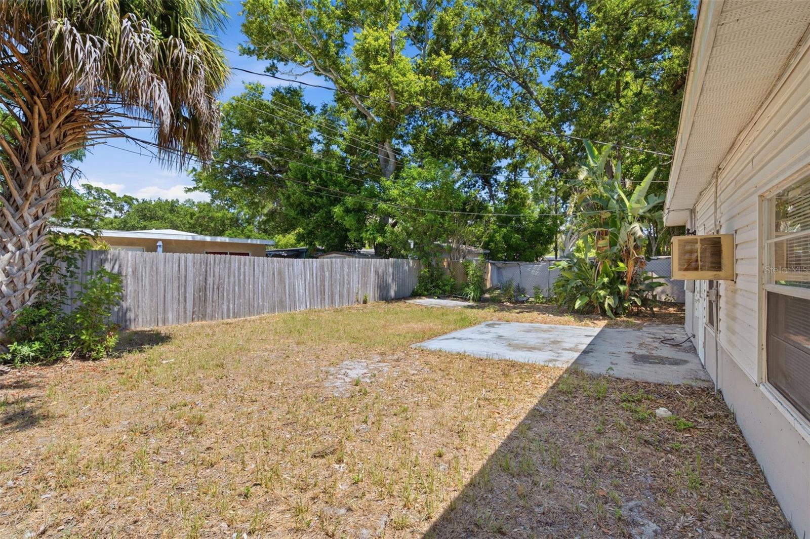 8871 93rd St Property Photo 16