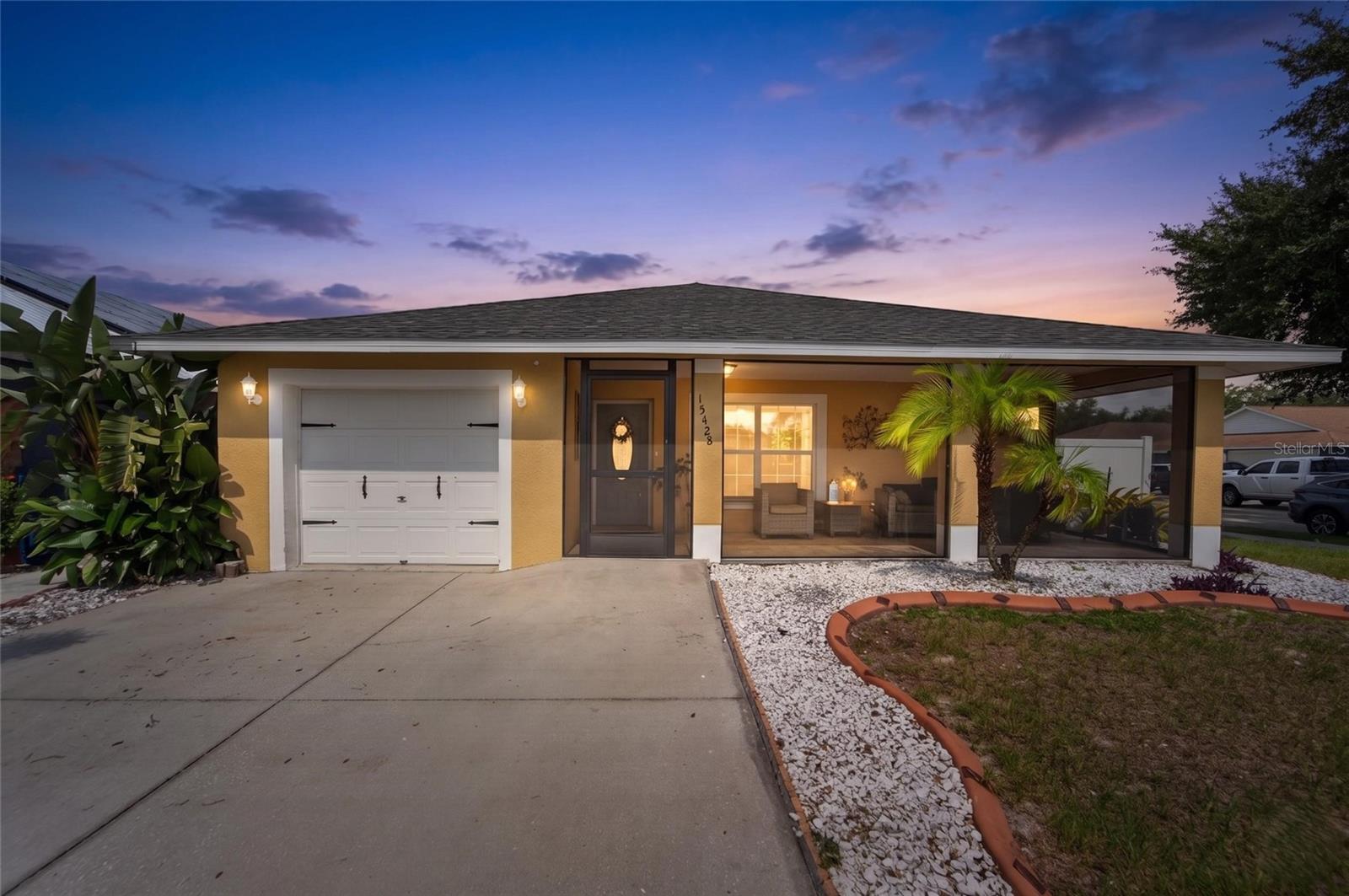 15428 Florida Breeze Loop Property Photo 1