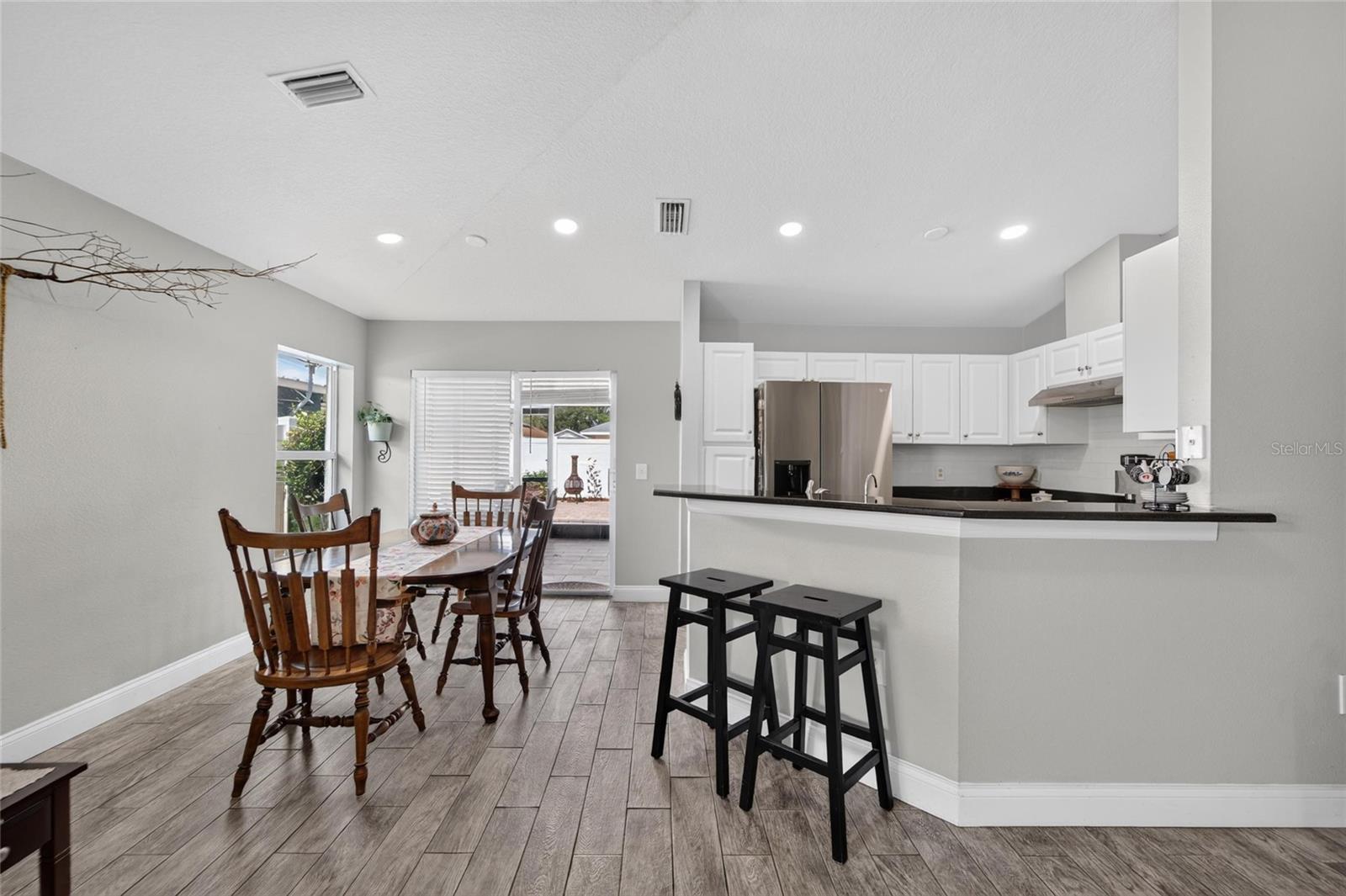 15428 Florida Breeze Loop Property Photo 8