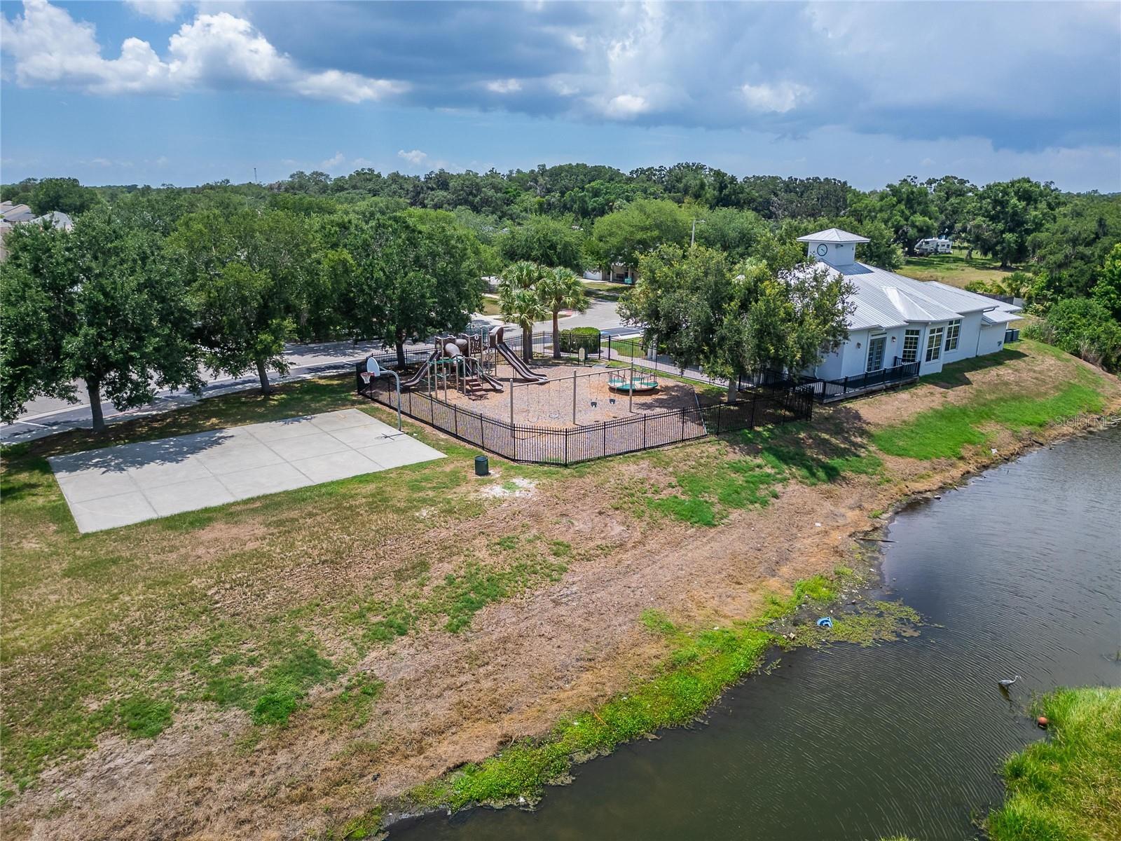 15428 Florida Breeze Loop Property Photo 47