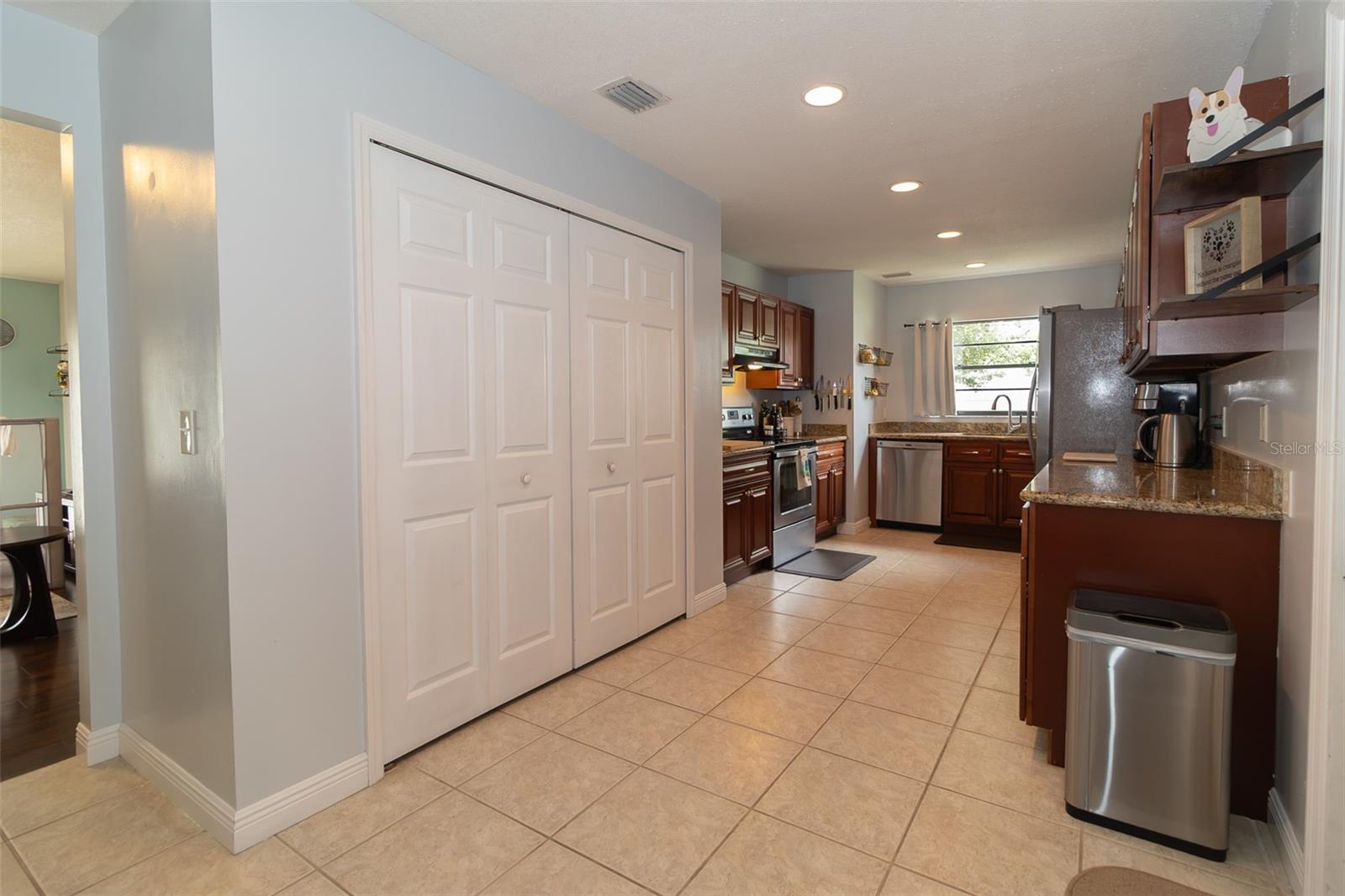 1005 Tranquiview Ln Property Photo 8