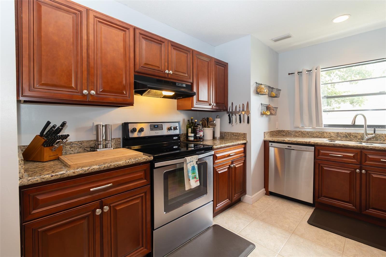 1005 Tranquiview Ln Property Photo 10