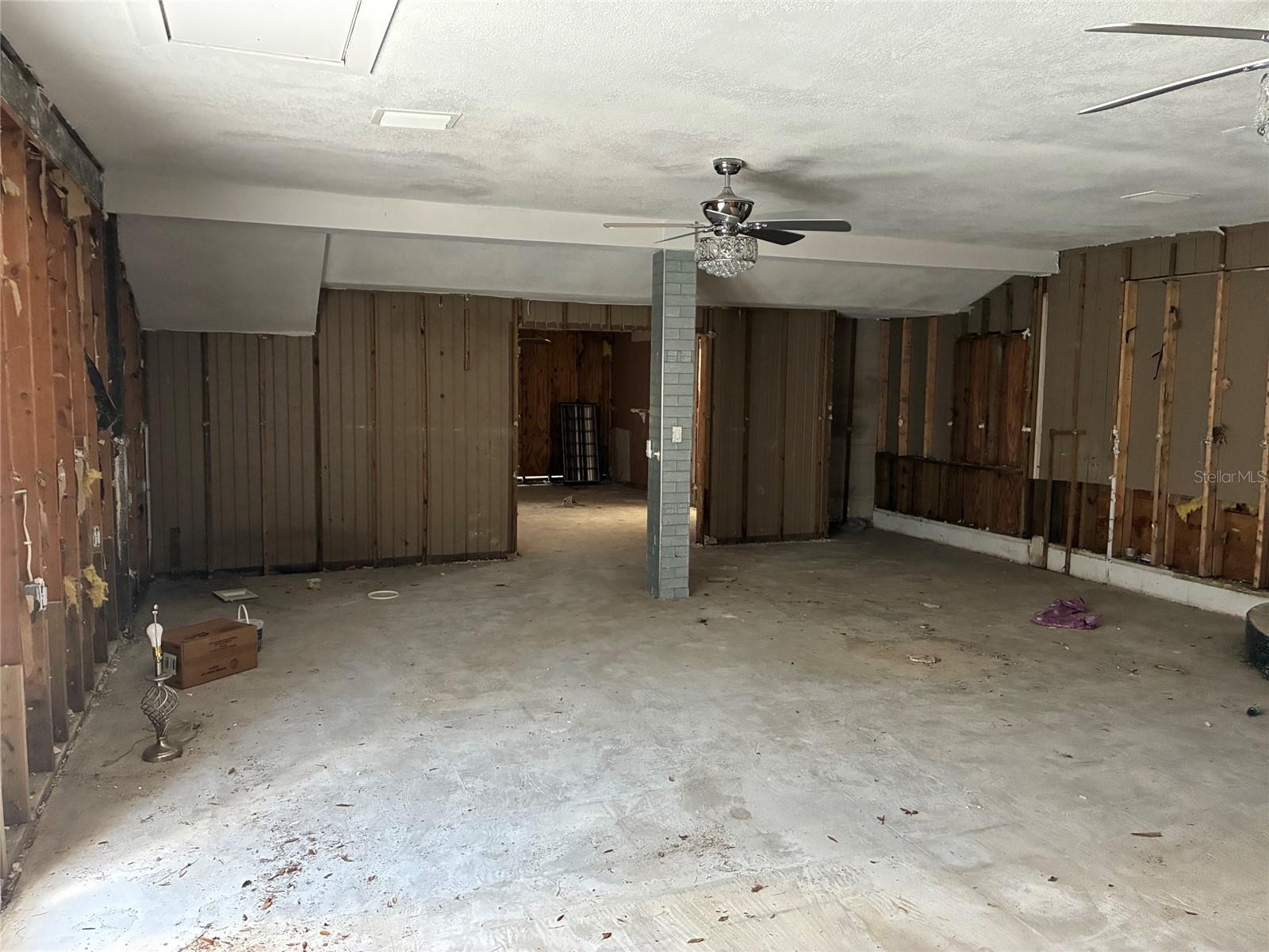 9307 River Cove Dr Property Photo 4