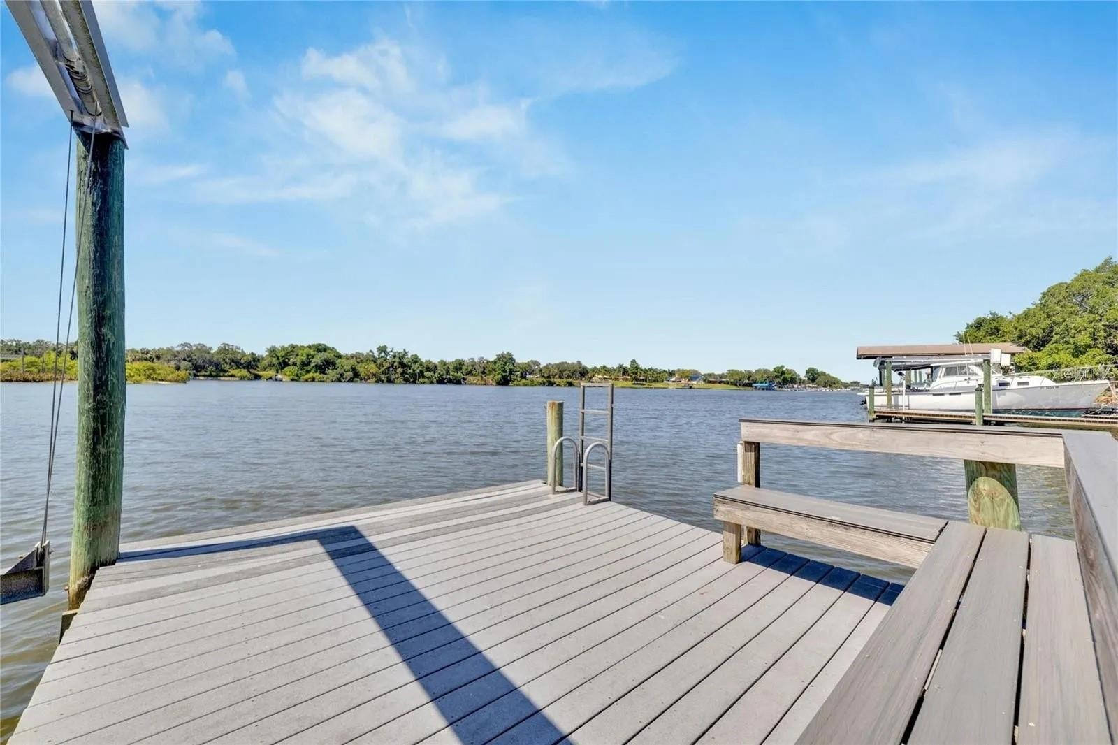 9307 River Cove Dr Property Photo 12