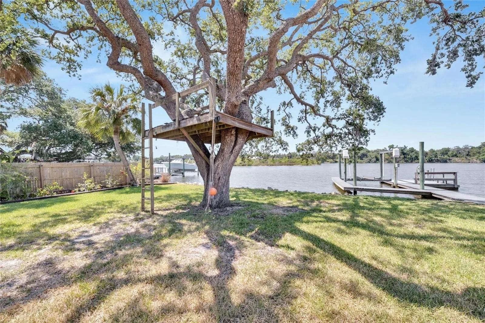 9307 River Cove Dr Property Photo 17