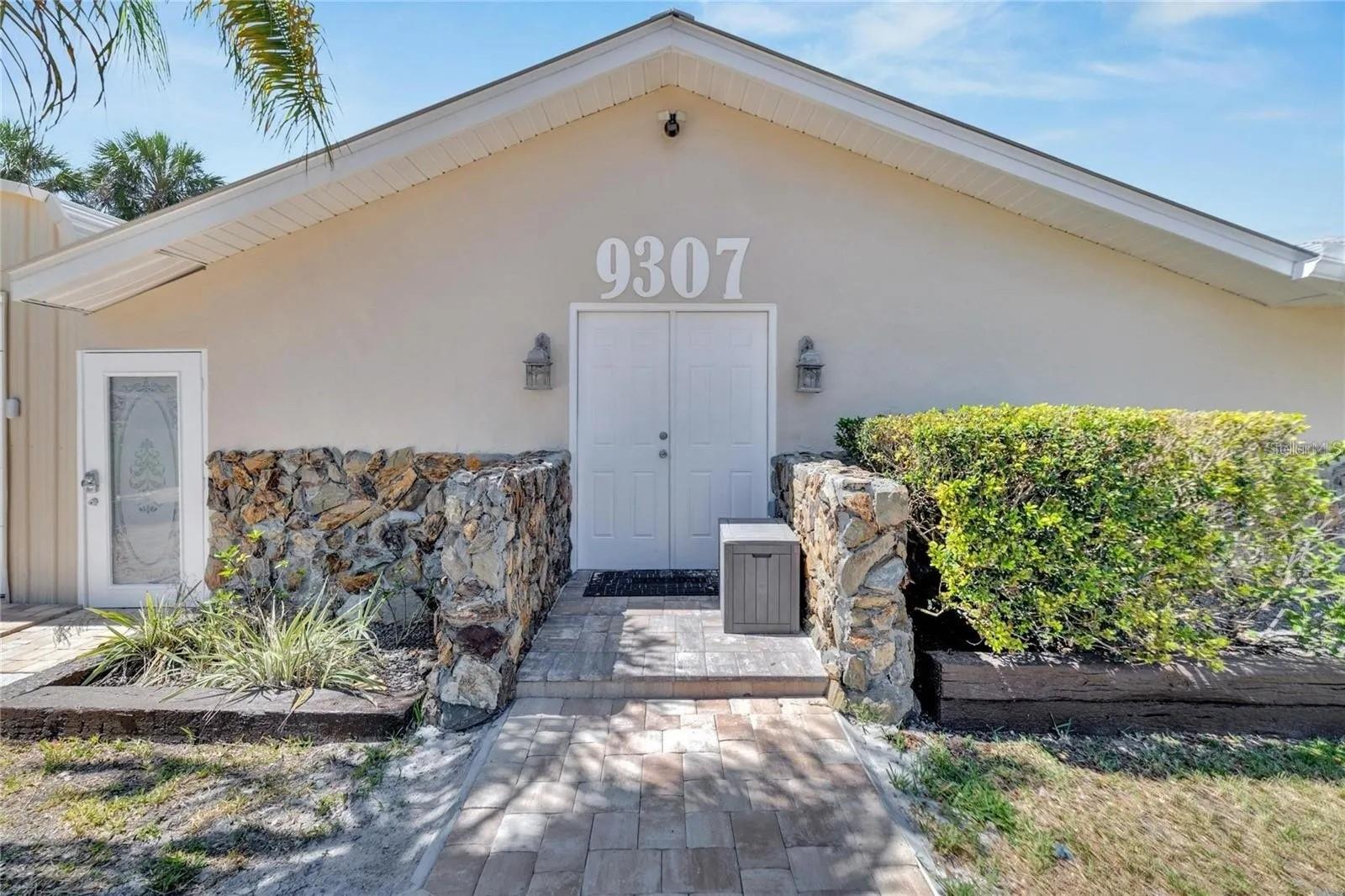 9307 River Cove Dr Property Photo 21