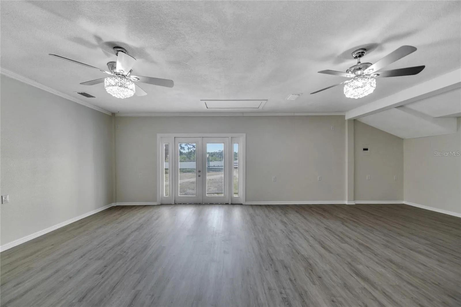 9307 River Cove Dr Property Photo 38