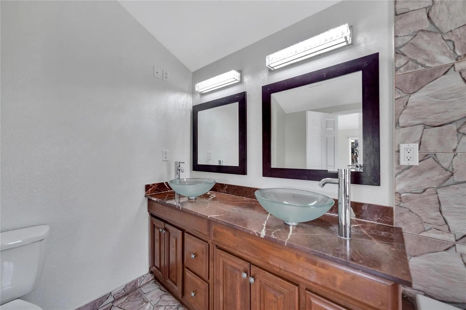 9307 River Cove Dr Property Photo 59