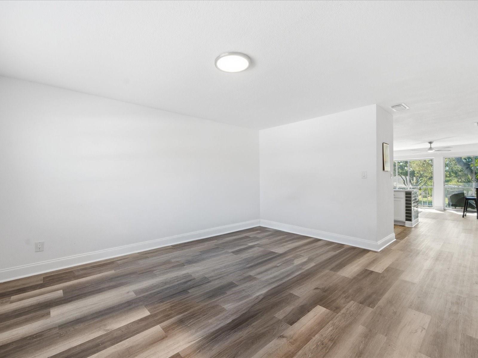 9009 Tudor Dr #g206 Property Photo 8