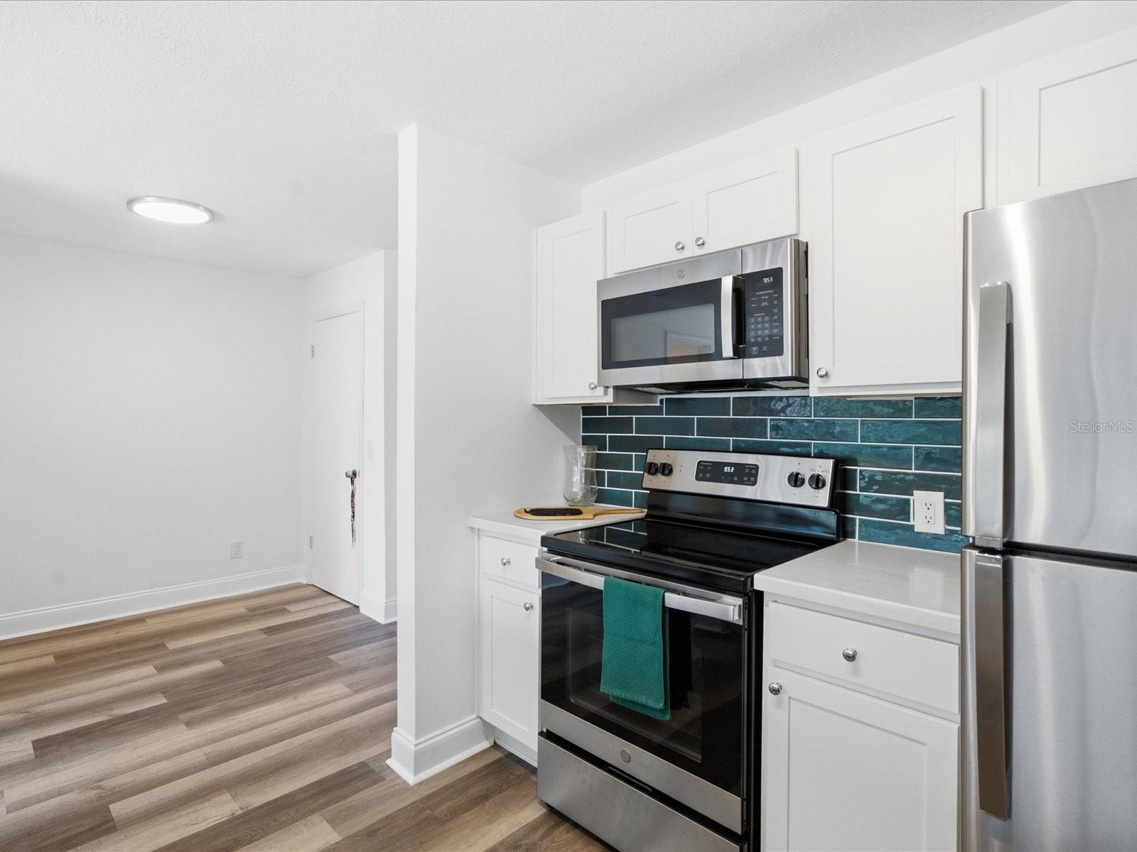 9009 Tudor Dr #g206 Property Photo 16