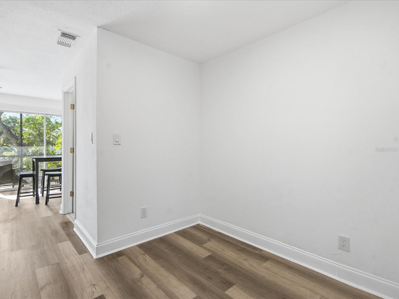 9009 Tudor Dr #g206 Property Photo 18