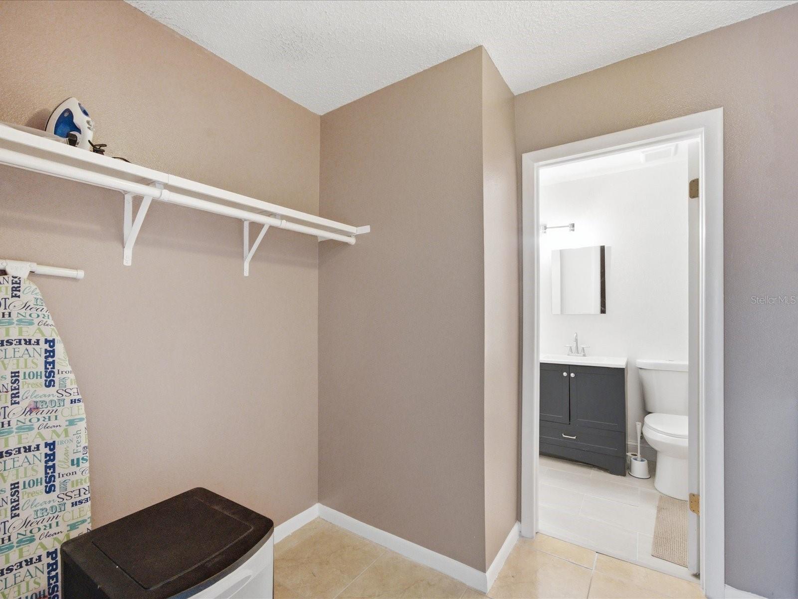 9009 Tudor Dr #g206 Property Photo 44
