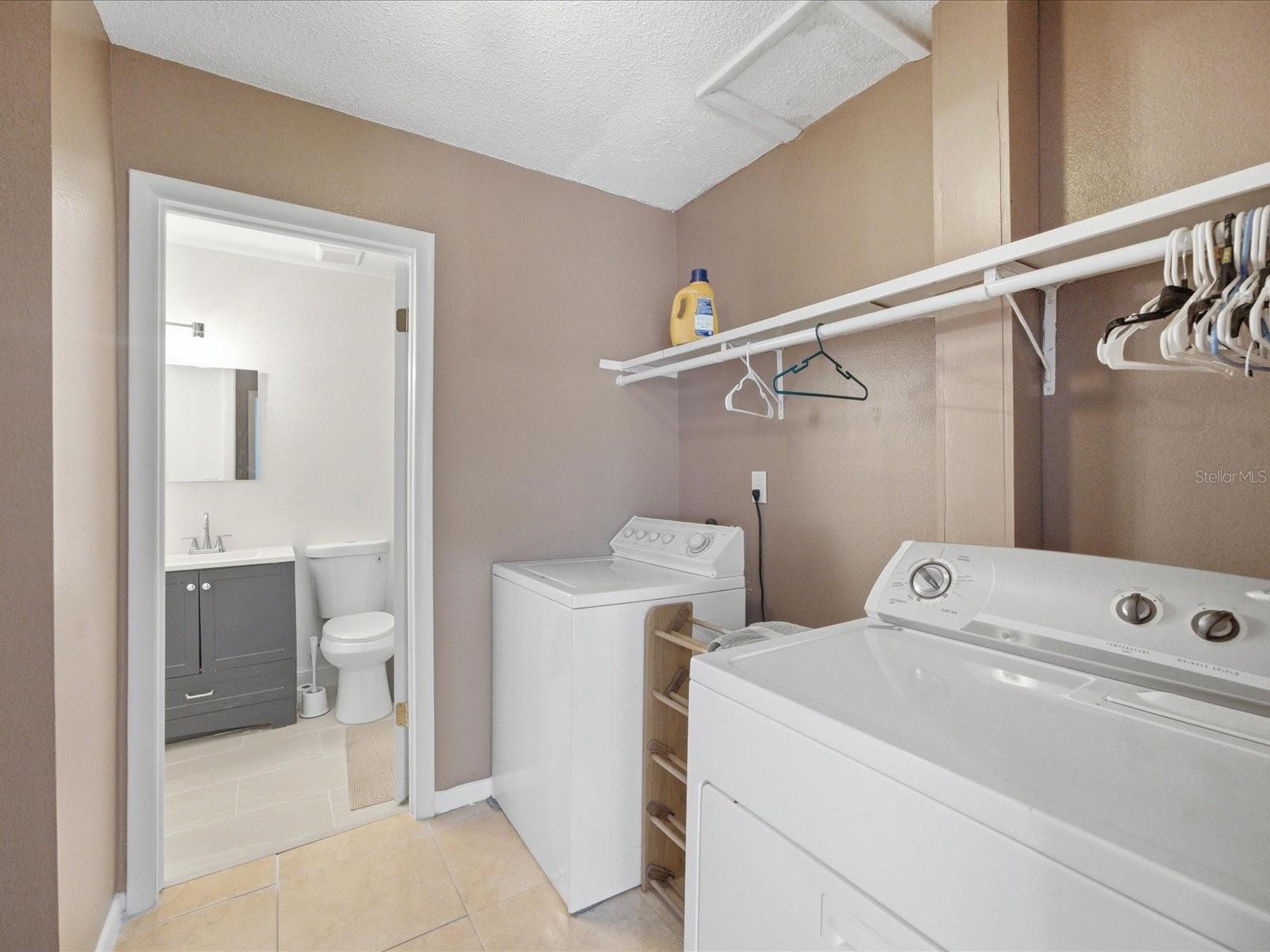 9009 Tudor Dr #g206 Property Photo 45