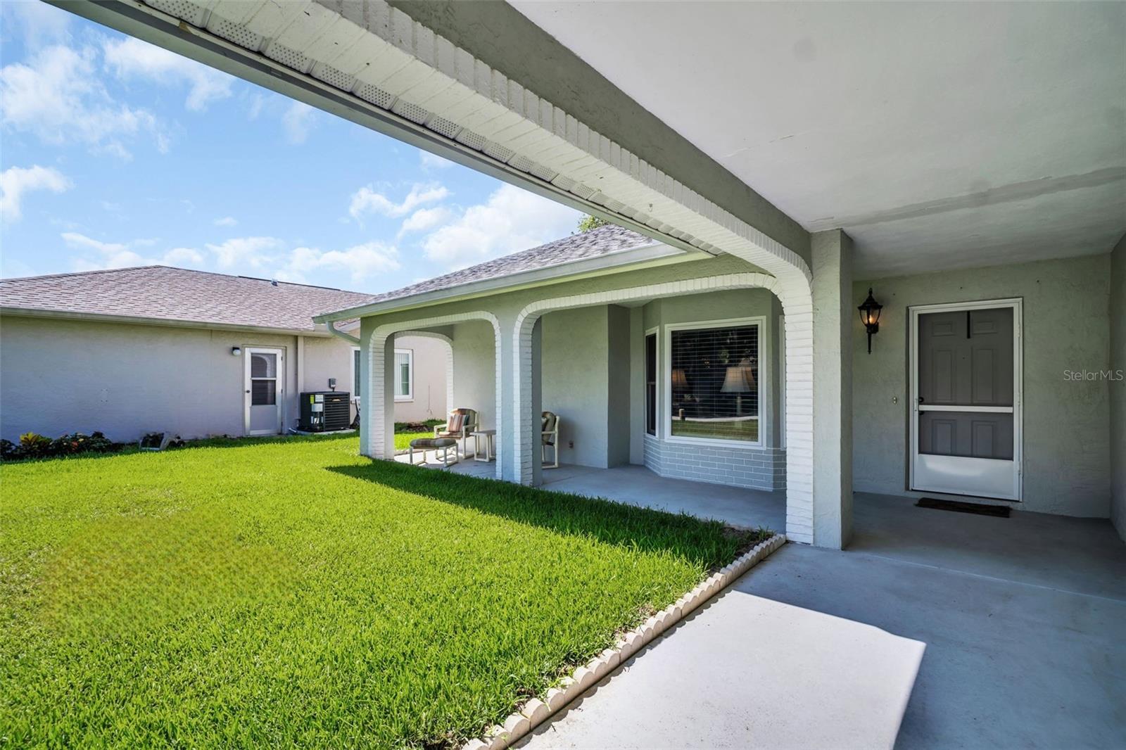 3960 Tarpon Pointe Cir Property Photo 2