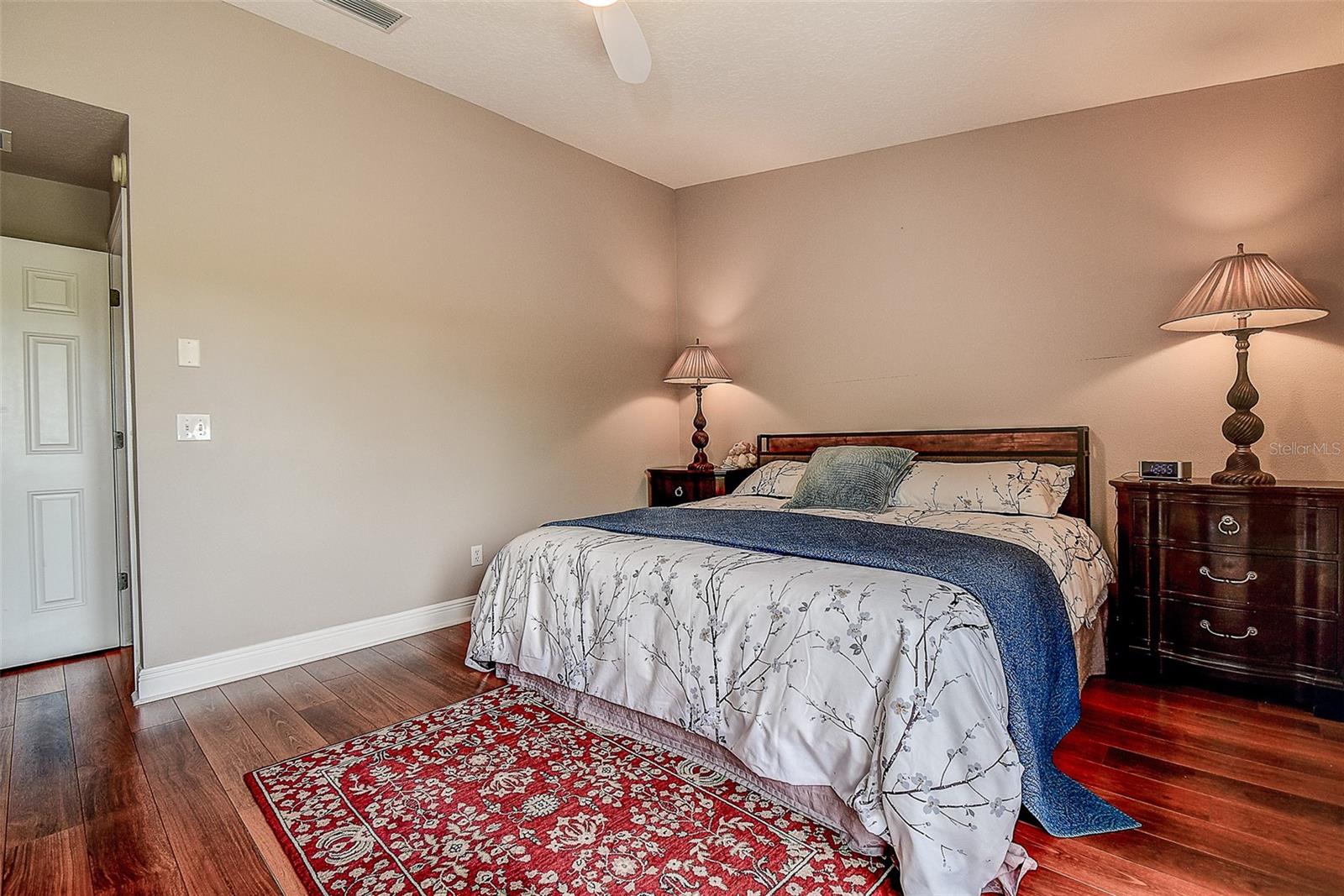 256 Valencia Cir Property Photo 21