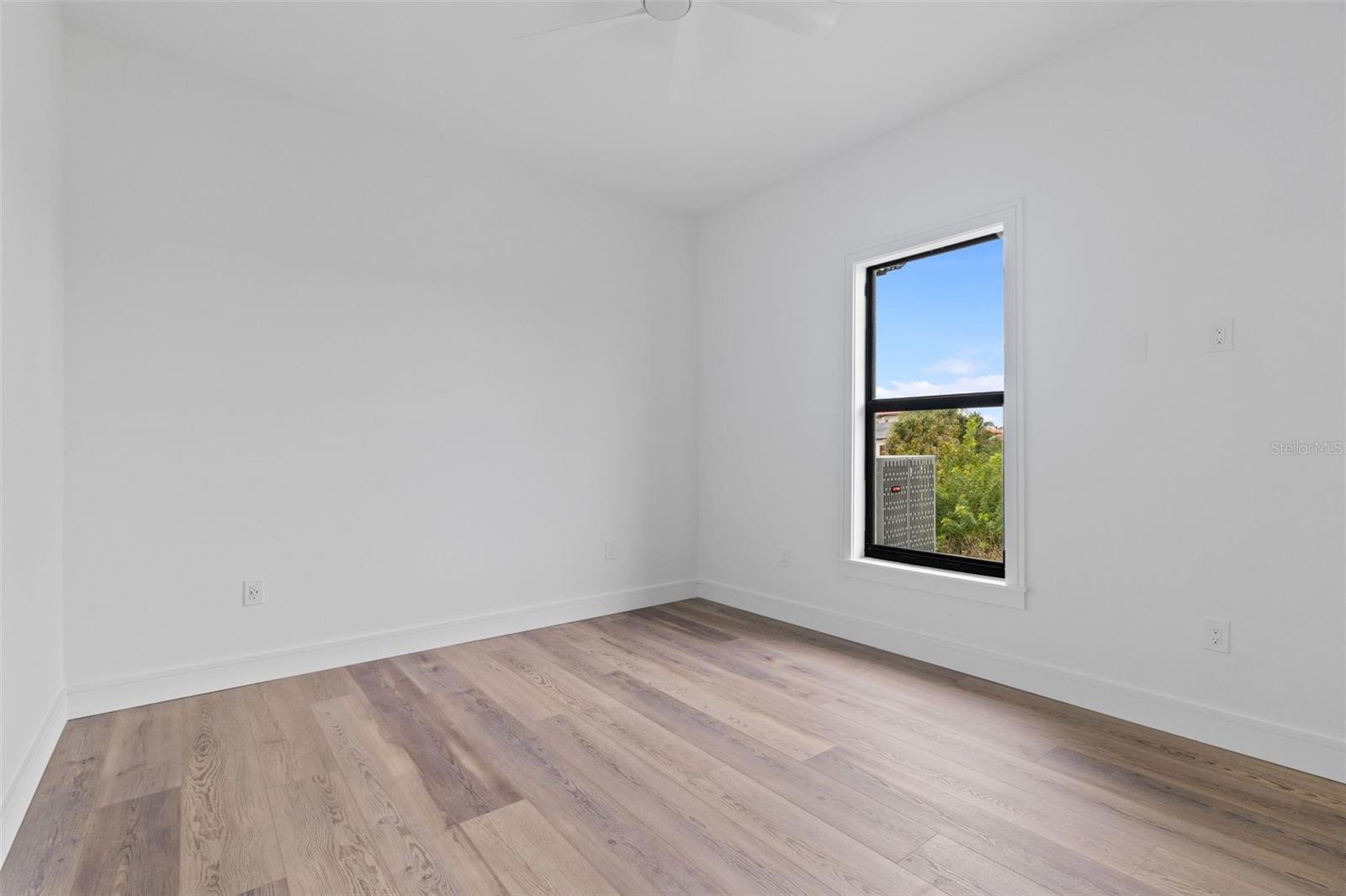 15381 Alsask Cir Property Photo 17