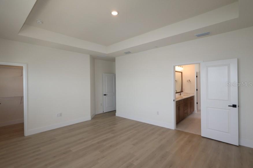 1650 Springwell Ln Property Photo 14