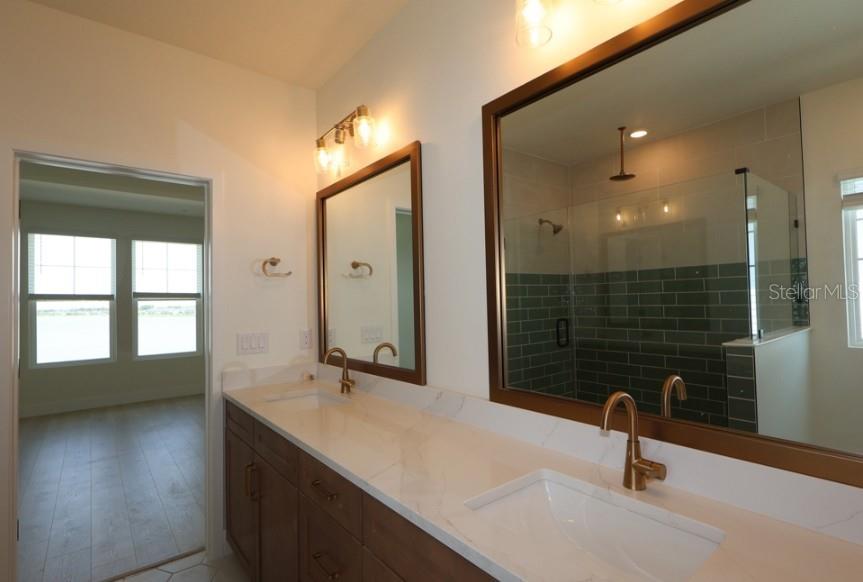 1650 Springwell Ln Property Photo 15