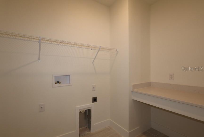 1650 Springwell Ln Property Photo 18