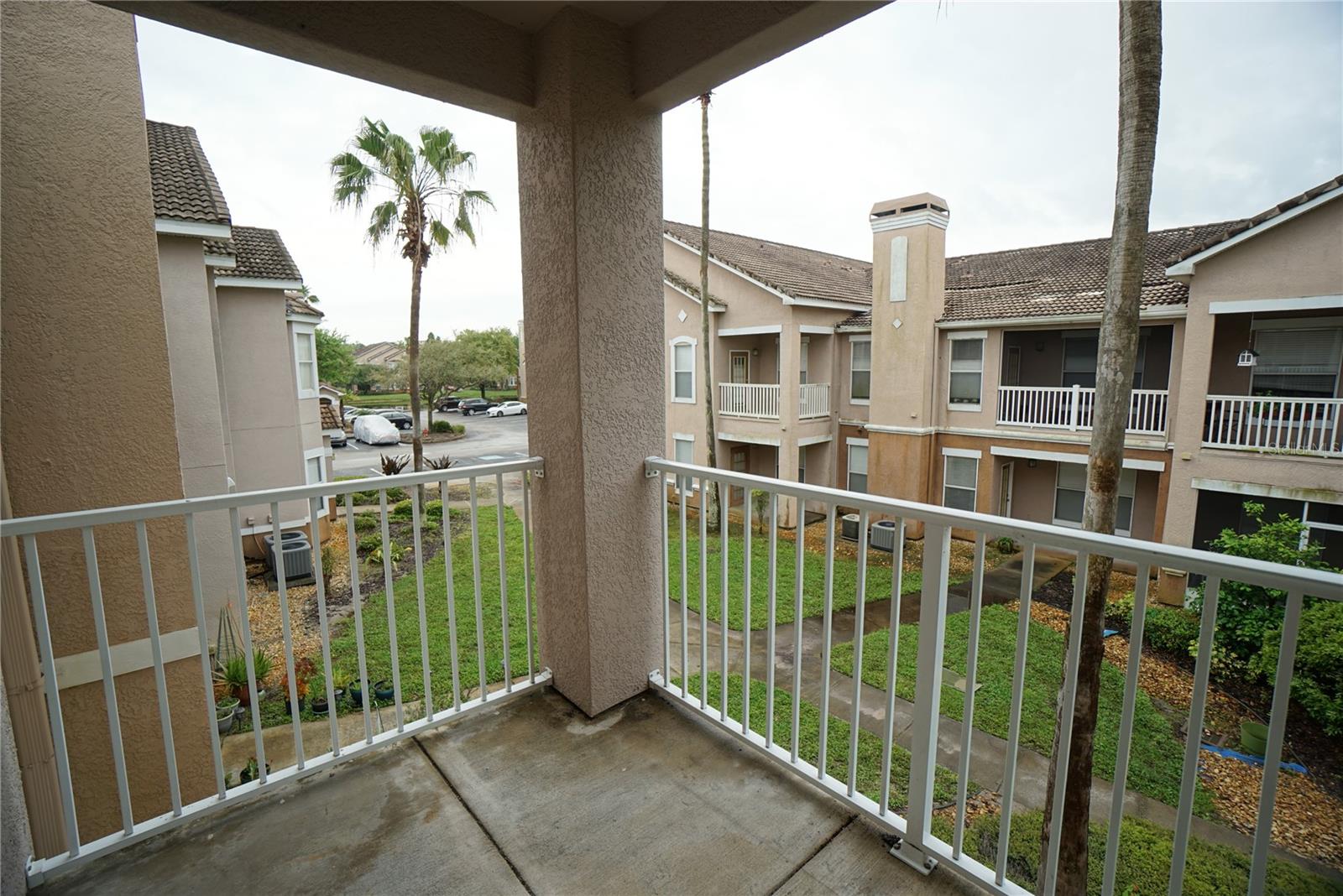 18004 Villa Creek Dr Property Photo 23