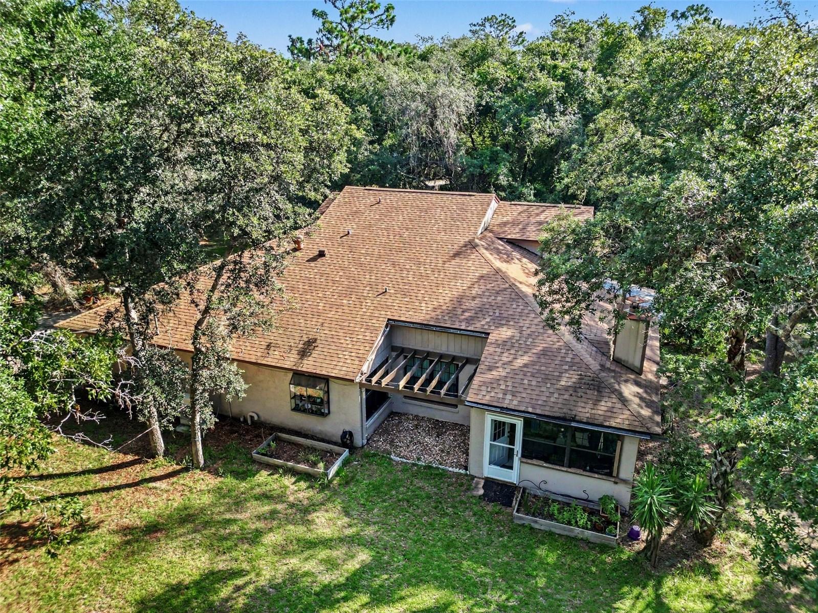 284 Clearview Rd Property Photo 3