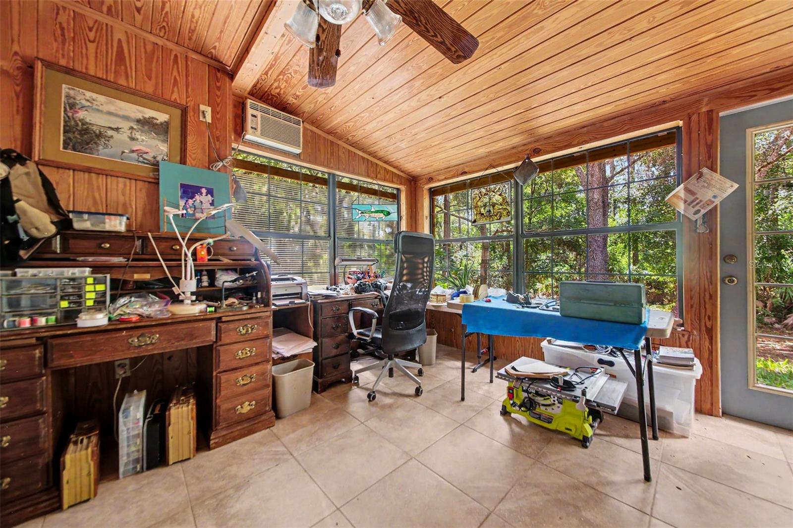 284 Clearview Rd Property Photo 25