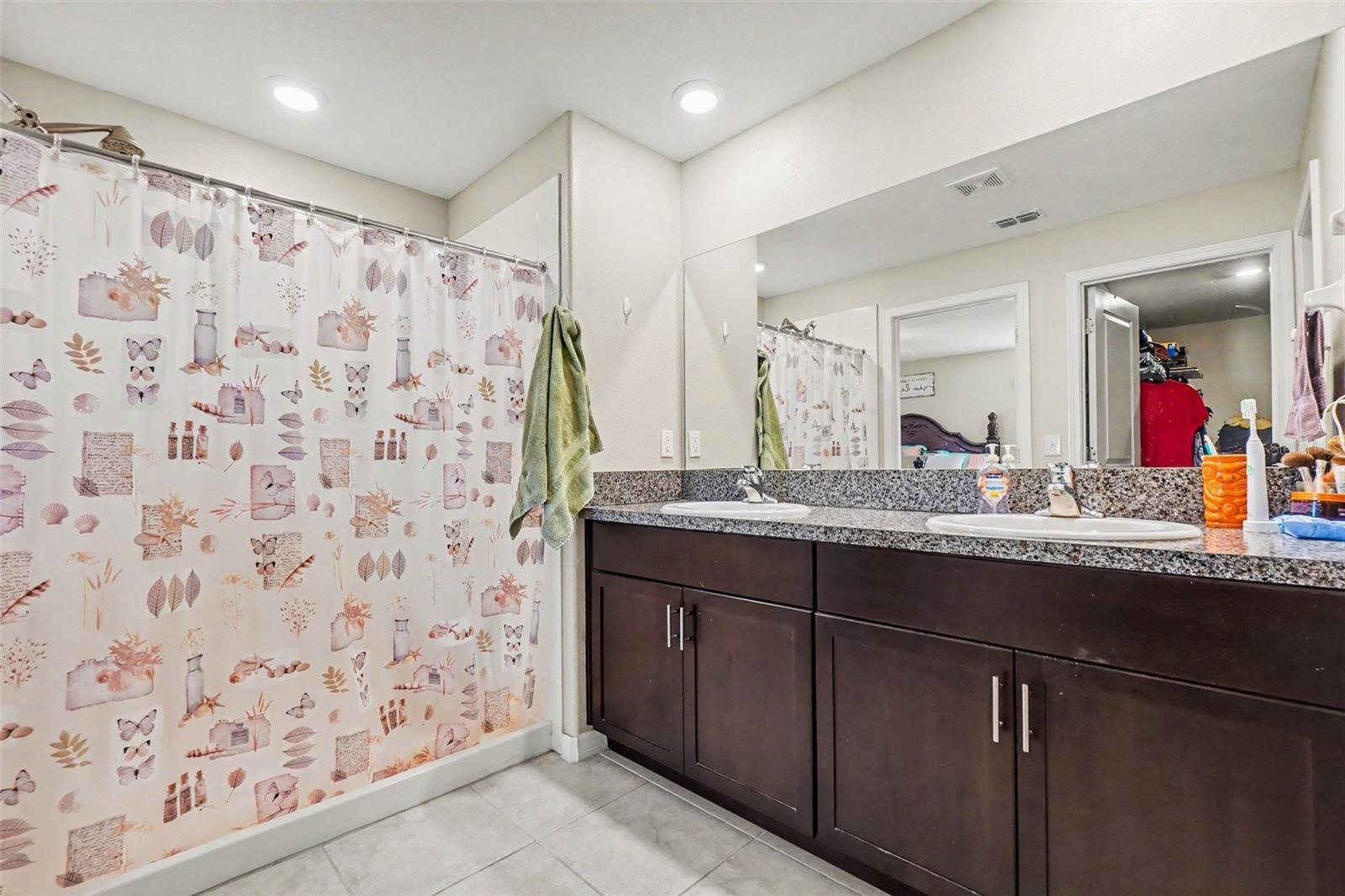 14907 Imperial Purple Ln Property Photo 10
