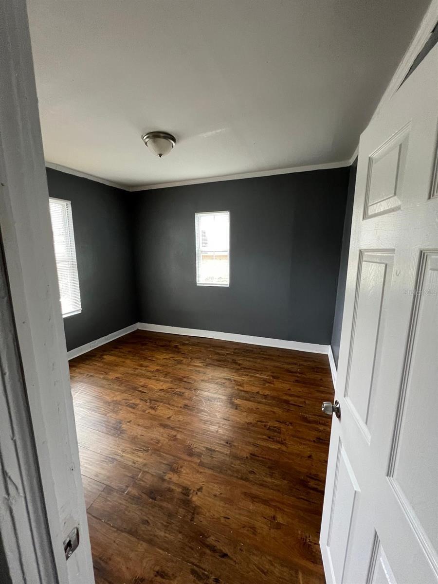 1708 E Nome St Property Photo 6