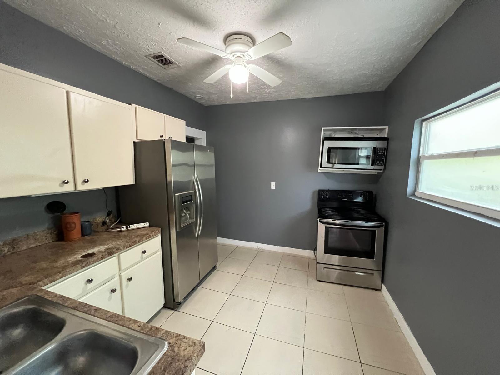 1708 E Nome St Property Photo 19
