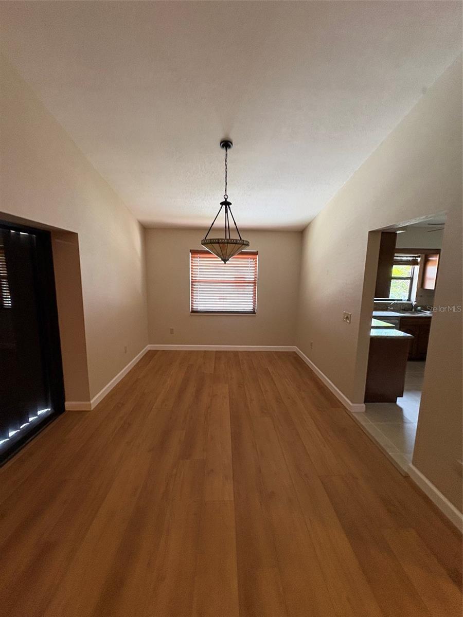 15810 Redington Dr Property Photo 13