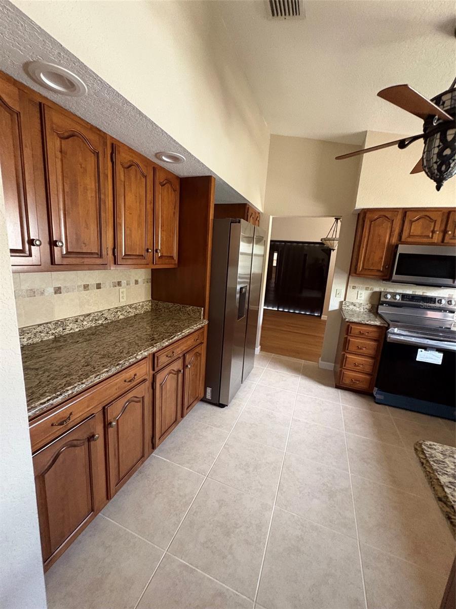 15810 Redington Dr Property Photo 15
