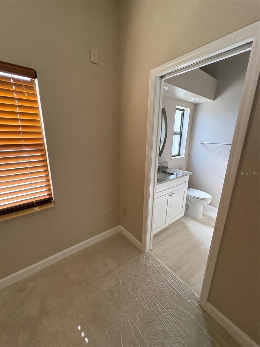 15810 Redington Dr Property Photo 21