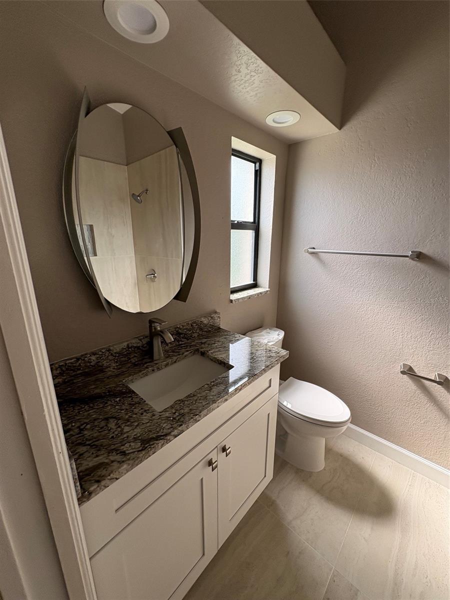 15810 Redington Dr Property Photo 22