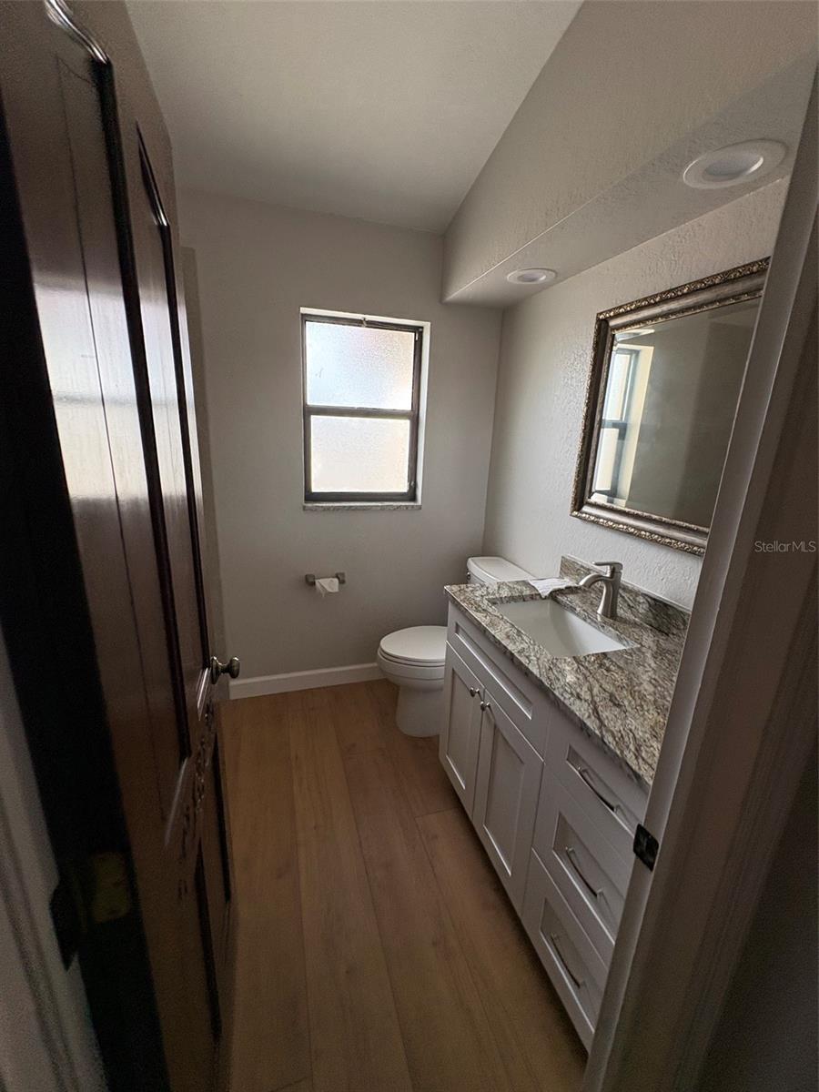 15810 Redington Dr Property Photo 28