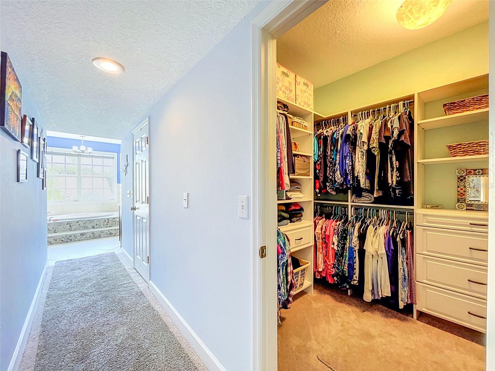 1722 Arabian Ln Property Photo 29