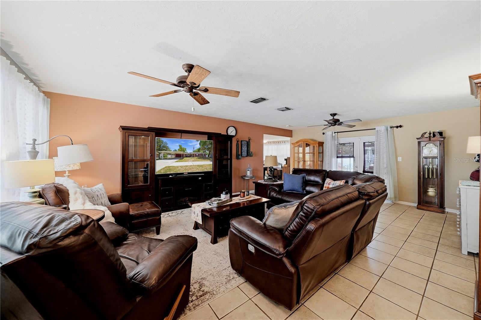 3801 Upland Pl Property Photo 5