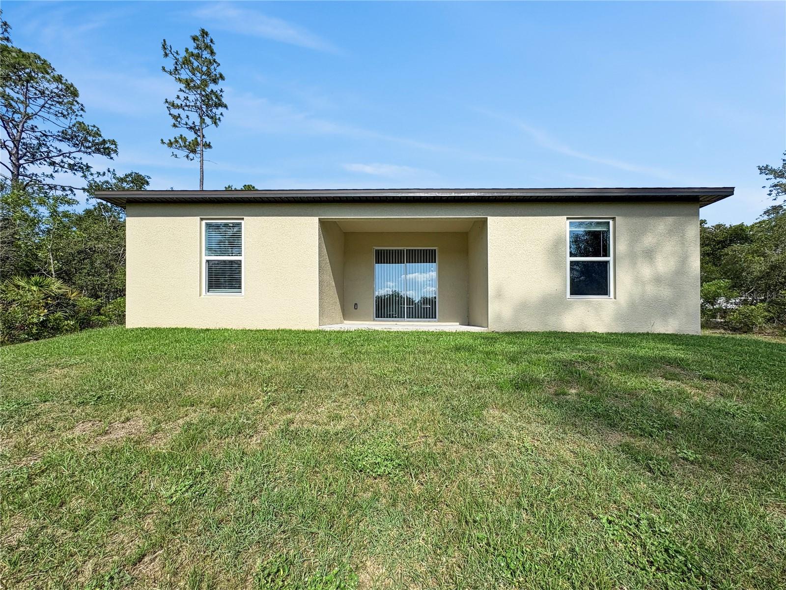 TB8523733 Property Photo 15