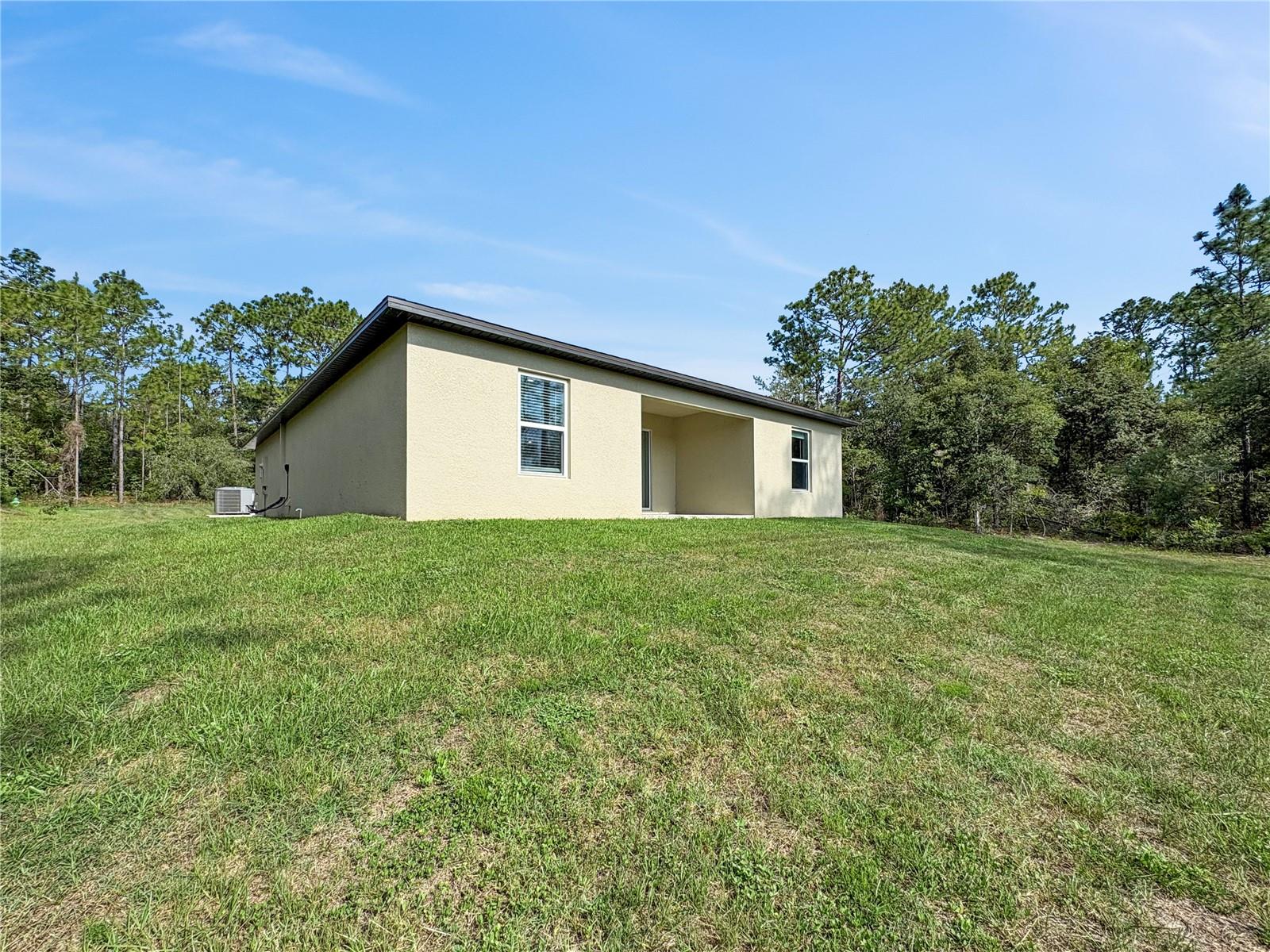 TB8523733 Property Photo 16