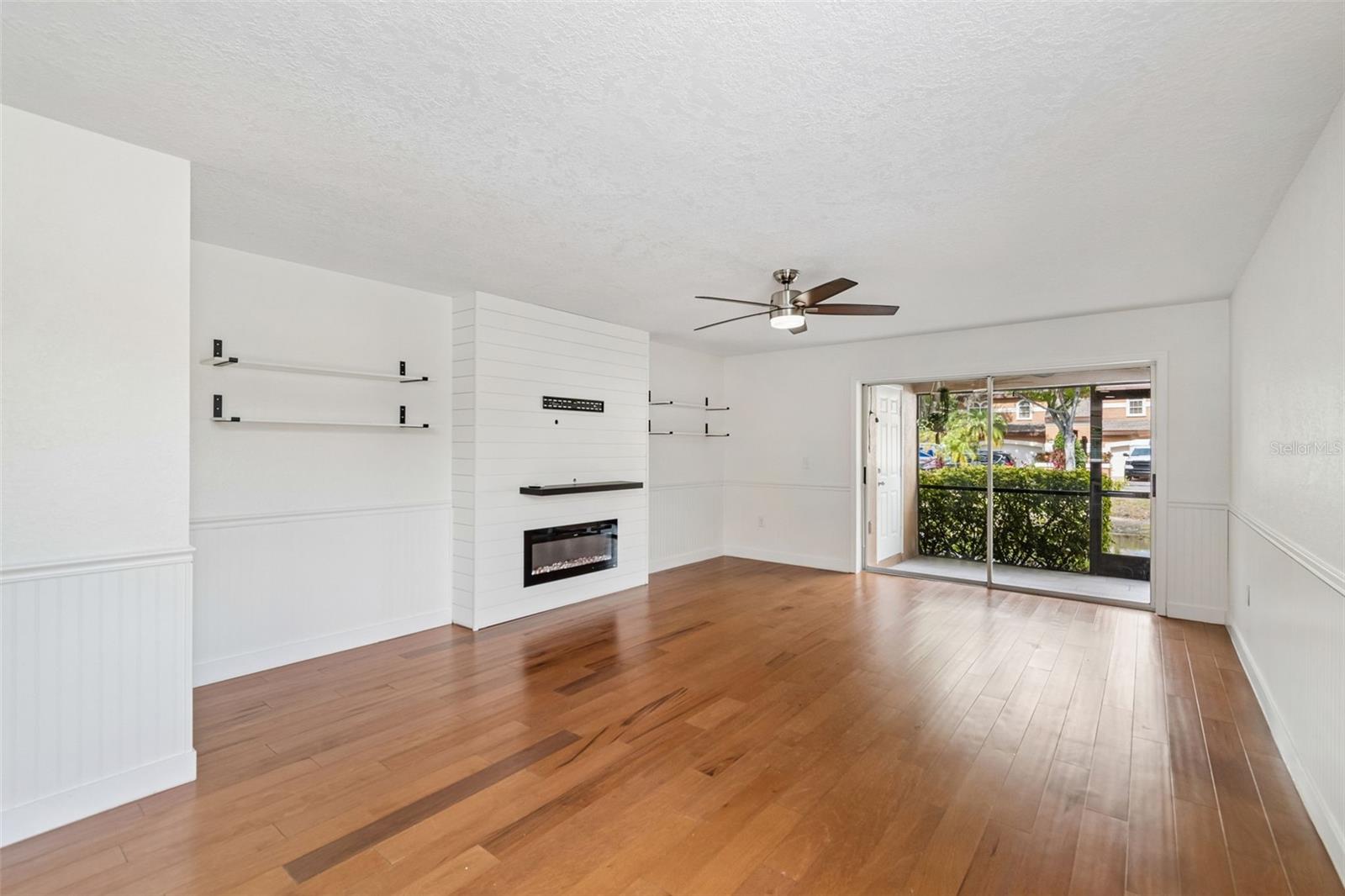 14623 Par Club Cir #14623 Property Photo 9