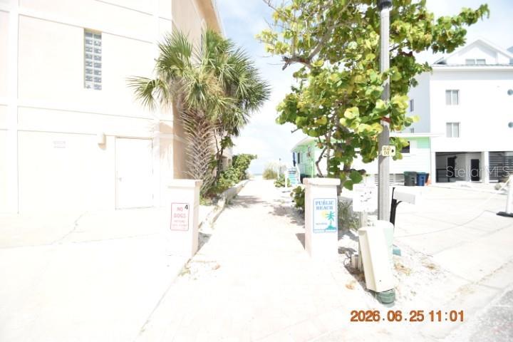 146 Coral Ave #c Property Photo 4
