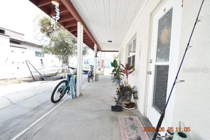 146 Coral Ave #c Property Photo 8