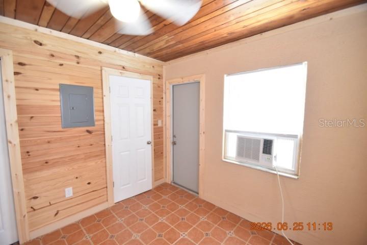 146 Coral Ave #c Property Photo 17