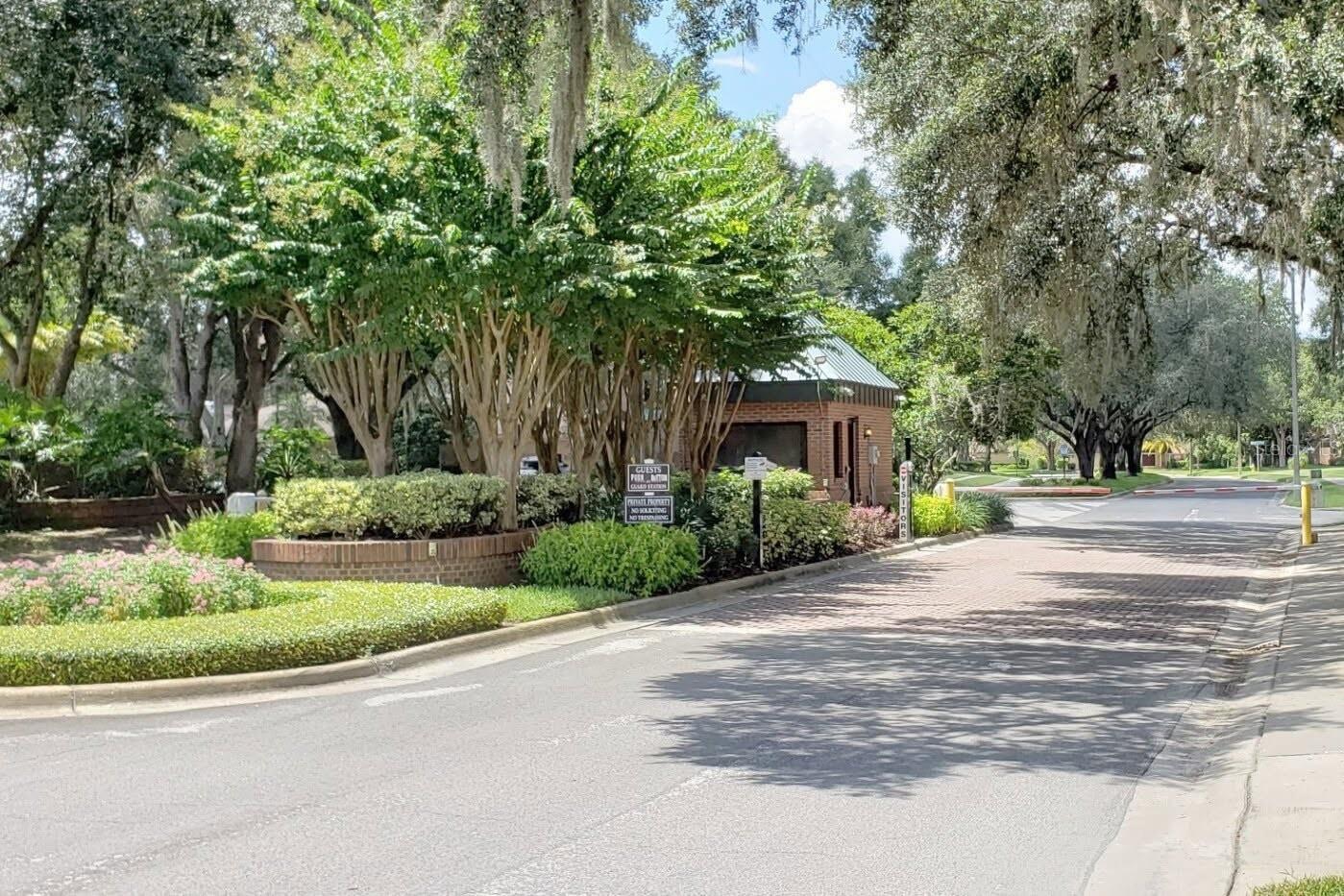 8412 Ridgebrook Cir Property Photo 18
