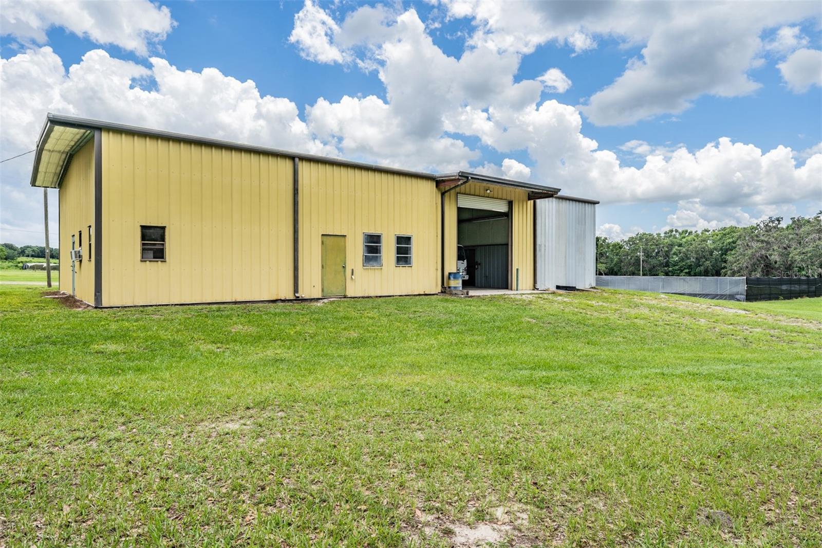 33144 Mccabe Rd Property Photo 1