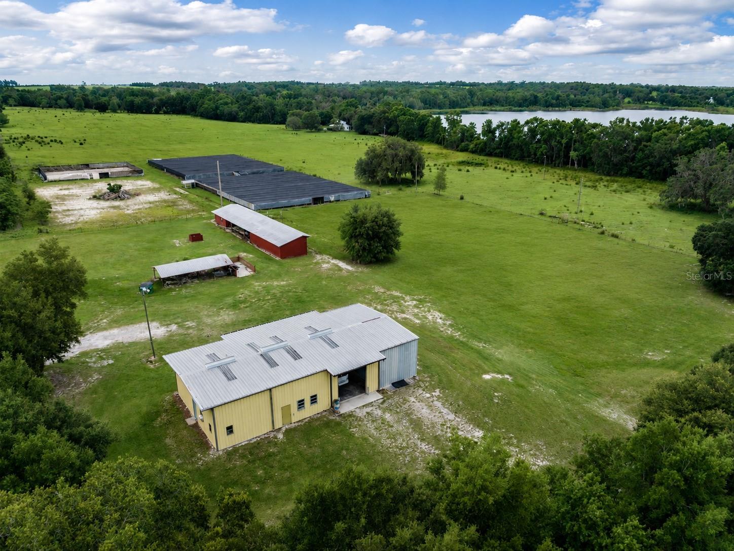 33144 Mccabe Rd Property Photo 3
